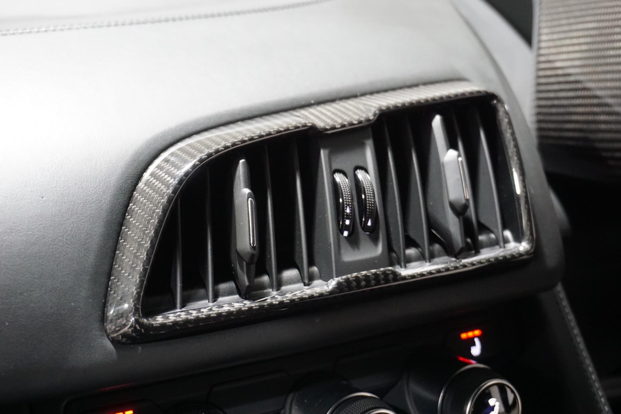 Audi R8 5.2 FSI V10 Performance Edition S Tronic quattro Euro 6 (s/s) 2dr